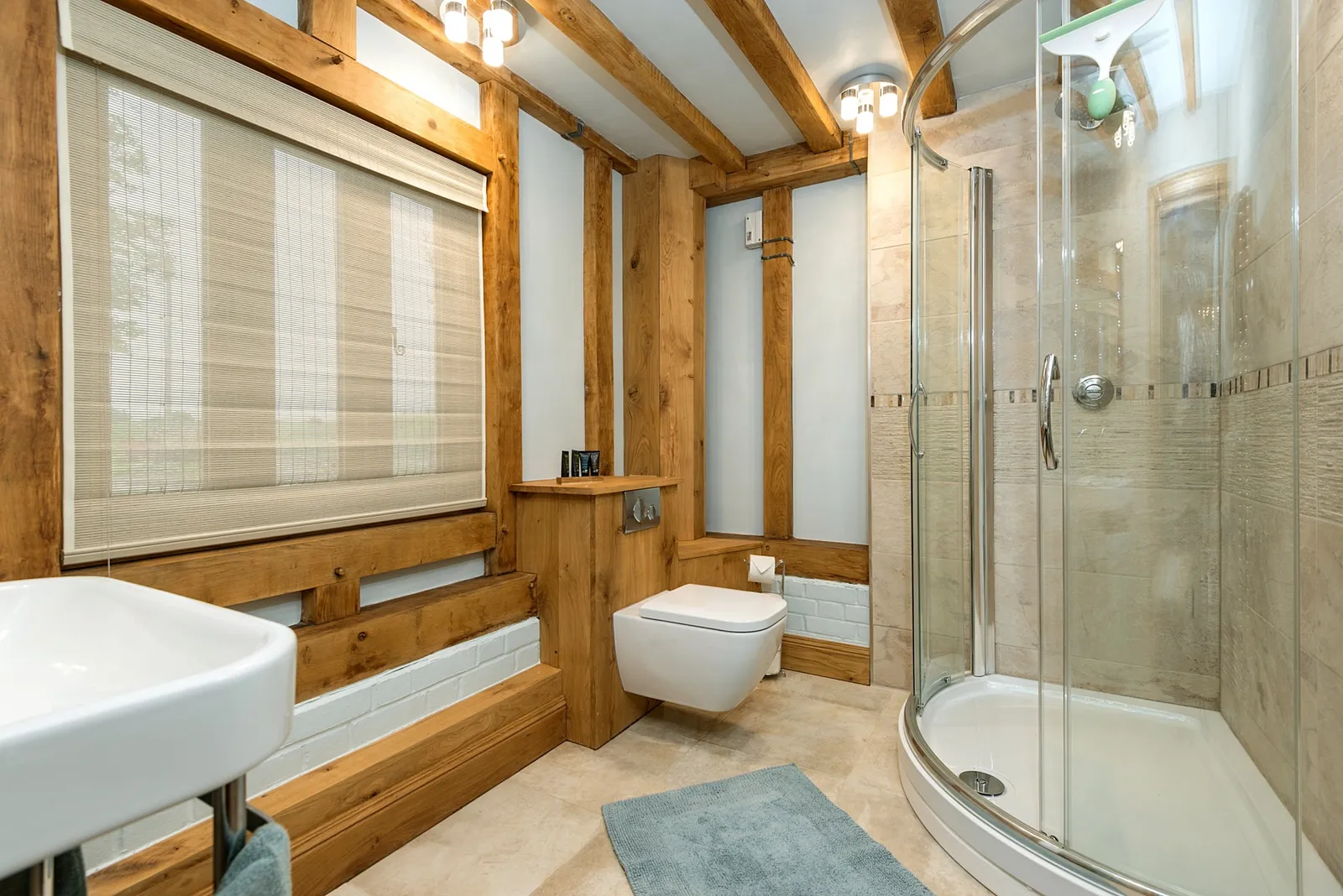 Tamworth En-suite Bathroom